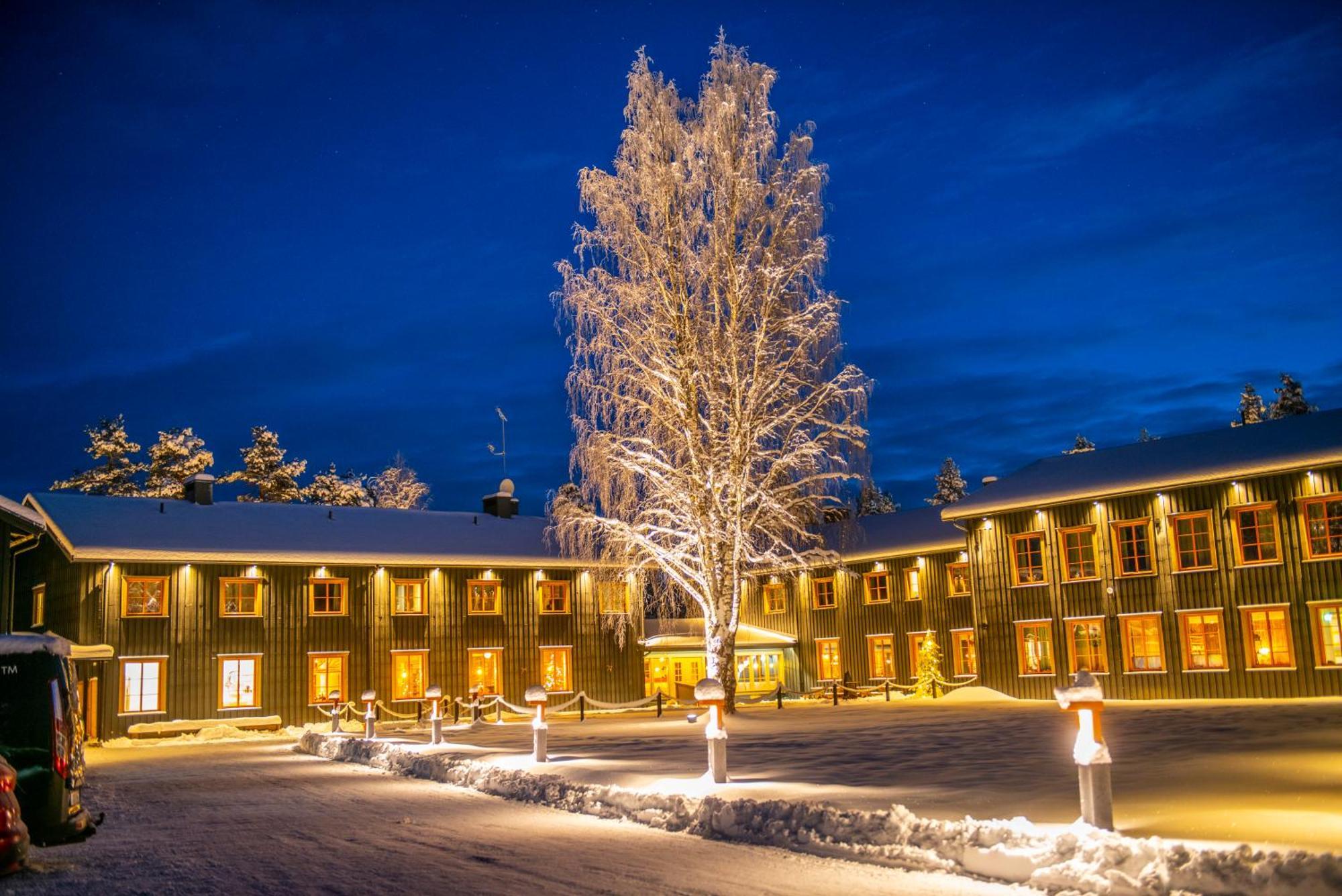 Arctic River Lodge Tarendo Екстериор снимка